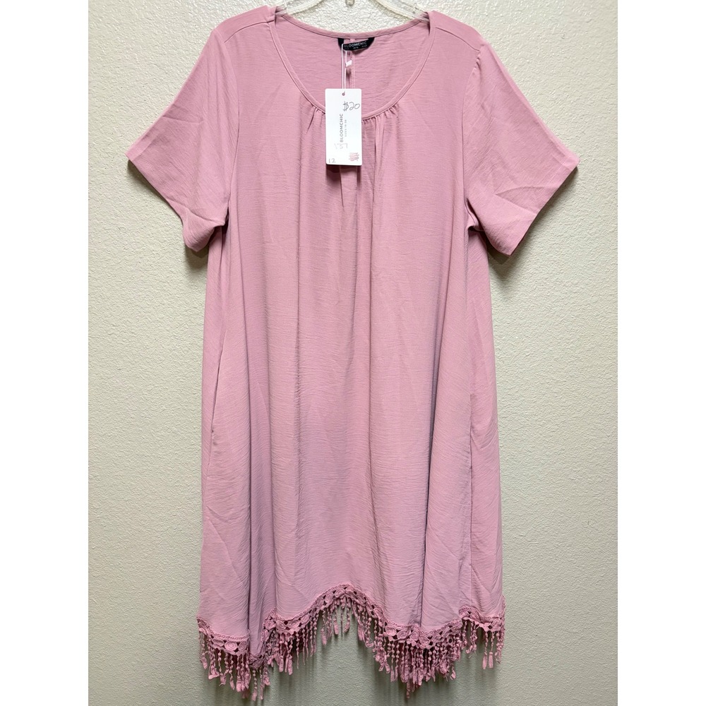 BloomChic Pink Short Sleeve Crochet Fringe Sharkbite Hem Pocket Dress US 12‎ NWT